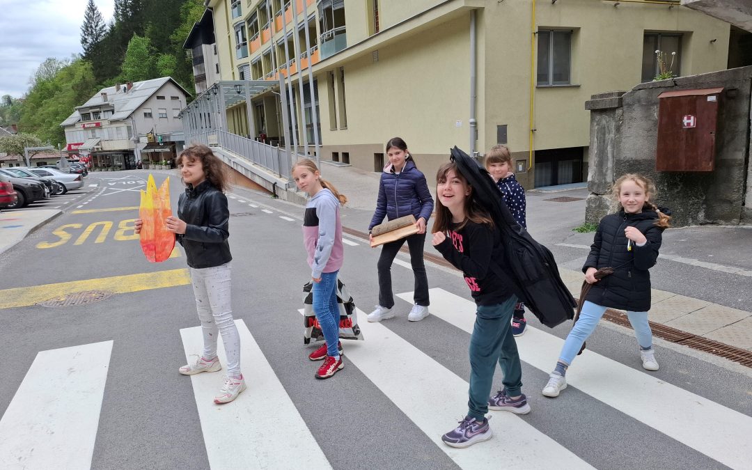 NASTOP PEVK V DOMU V PODBRDU OB DNEVU VSESLOVENSKEGA PETJA
